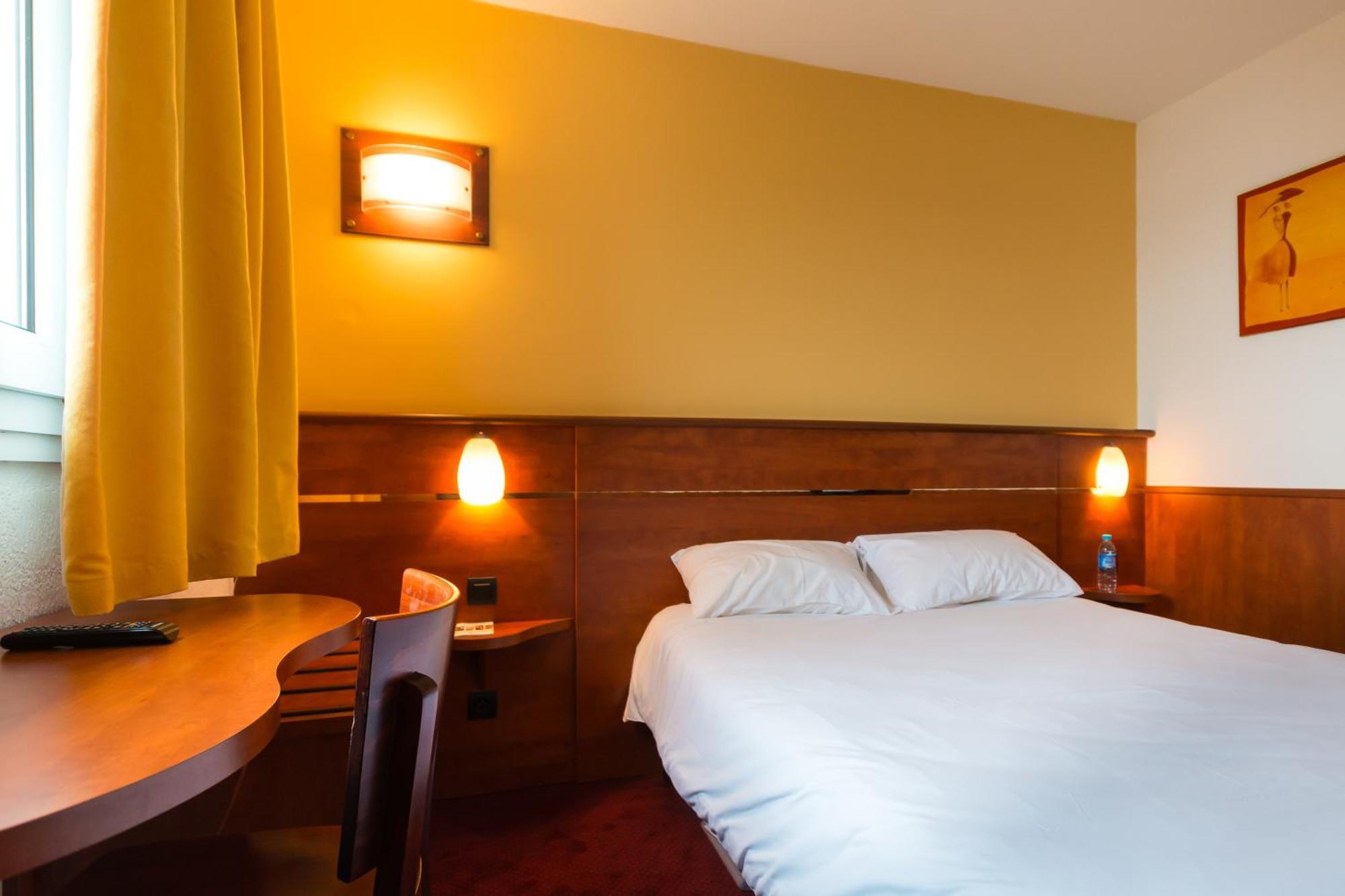 Brit Hotel Rennes Cesson 외부 사진