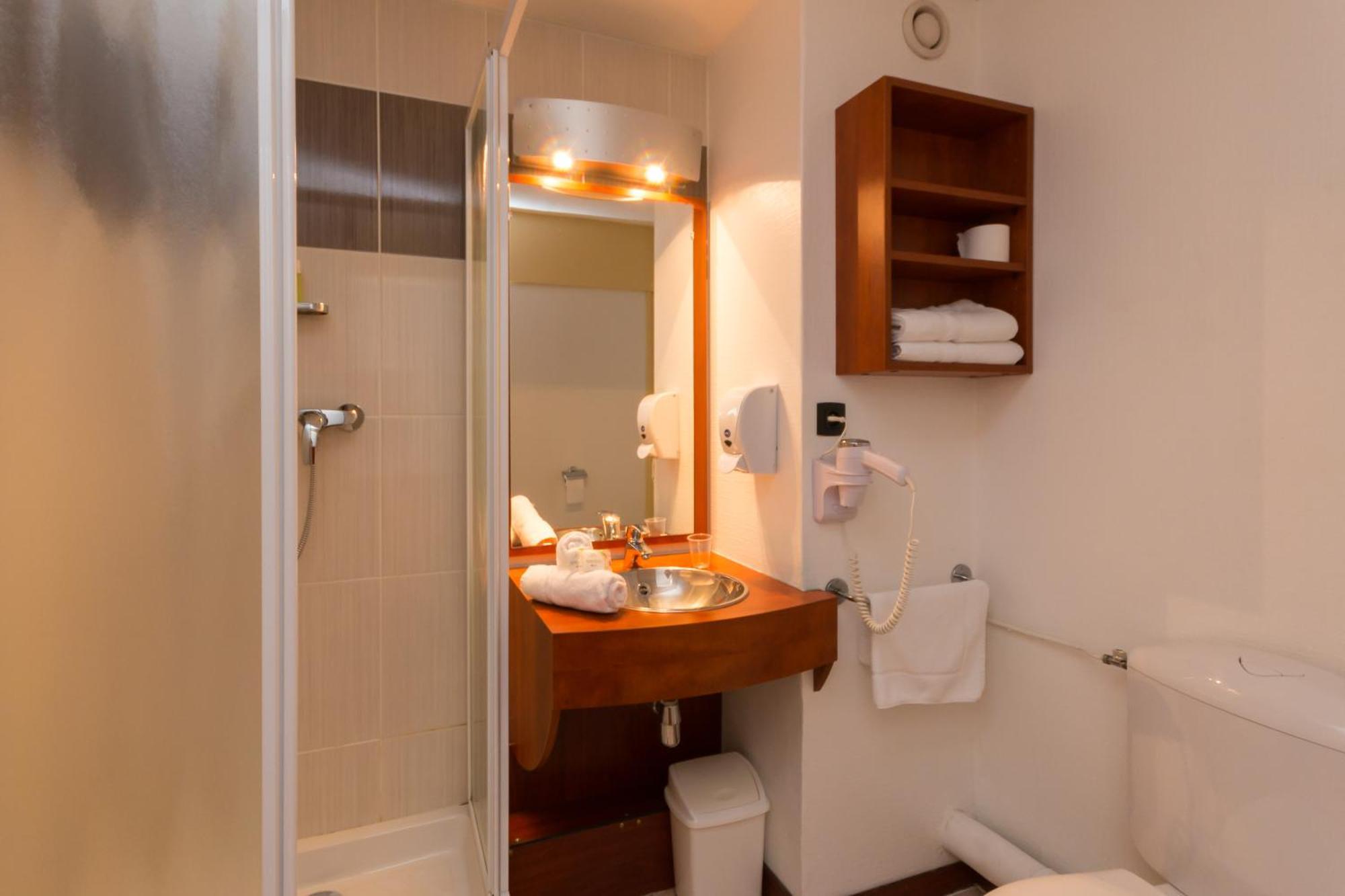 Brit Hotel Rennes Cesson 외부 사진